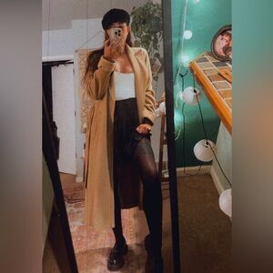 Ralph Lauren Elegant Camel Trench Coat